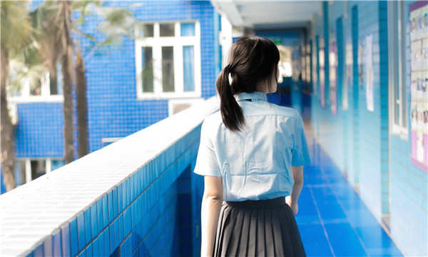 中宁如何找到一个可以帮助我生孩子的女人？